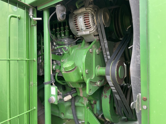 1995 John Deere 8770 Tractor 4WD