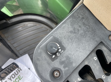 1995 John Deere 8770 Tractor 4WD