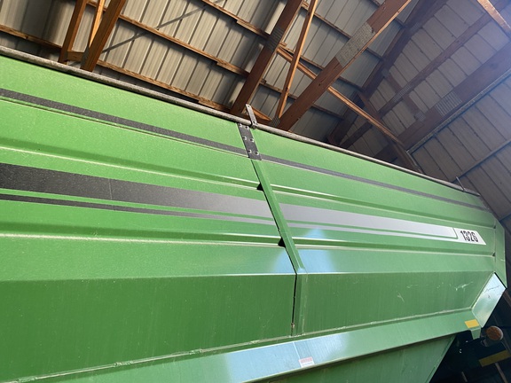2013 J&M 1326-22 Grain Cart