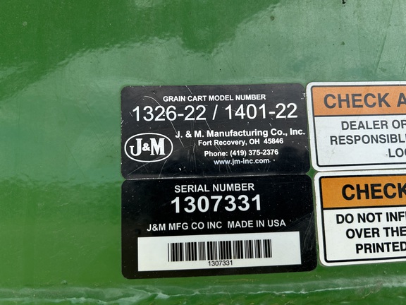 2013 J&M 1326-22 Grain Cart