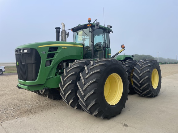 2011 John Deere 9630 Tractor 4WD