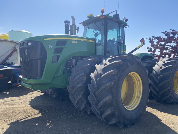 2011 John Deere 9630 Tractor 4WD