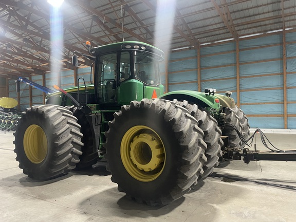 2013 John Deere 9510R Tractor 4WD