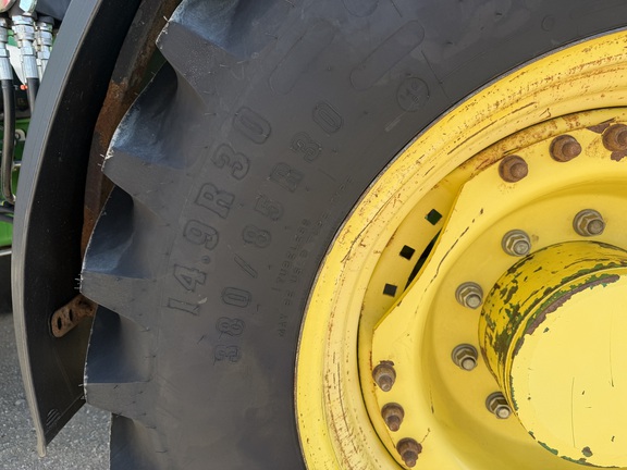 2009 John Deere 7330 Tractor