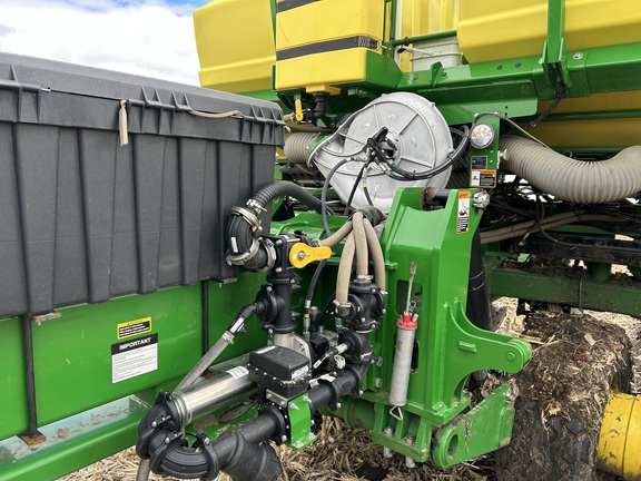 2024 John Deere DB60 Planter