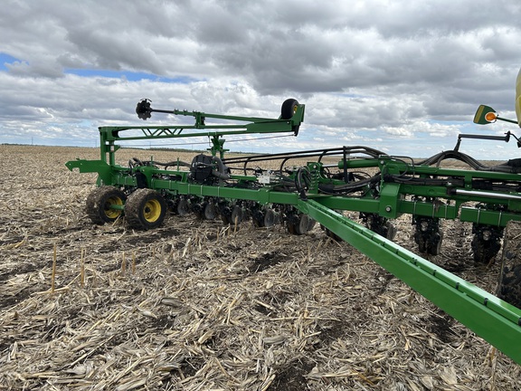 2024 John Deere DB60 Planter
