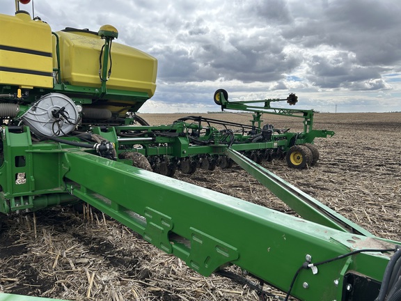 2024 John Deere DB60 Planter