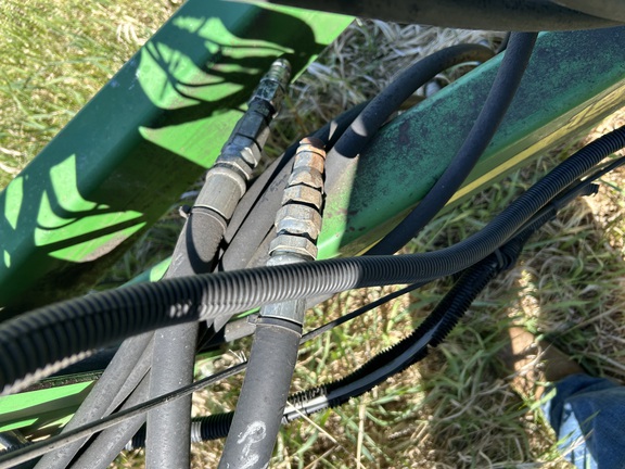 2009 John Deere 1890 Air Seeder