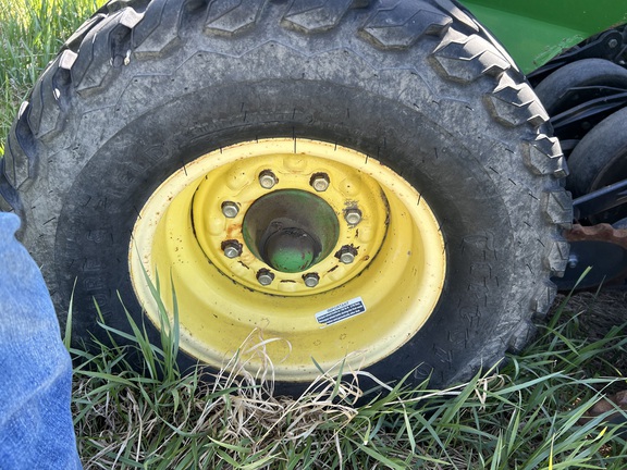 2009 John Deere 1890 Air Seeder