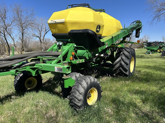 2009 John Deere 1890 Air Seeder