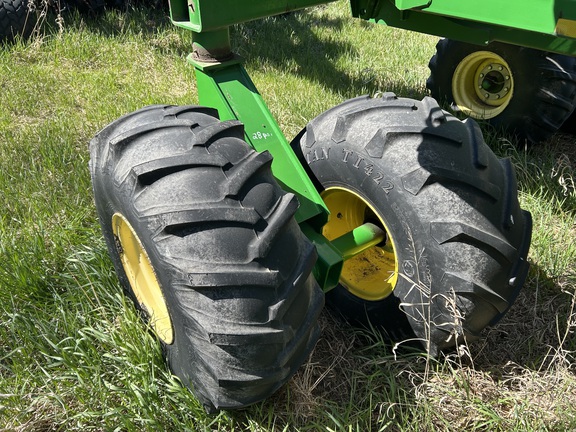2009 John Deere 1890 Air Seeder