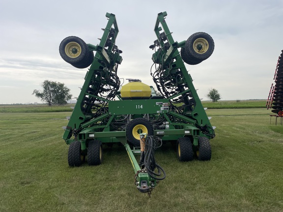 2009 John Deere 1890 Air Seeder