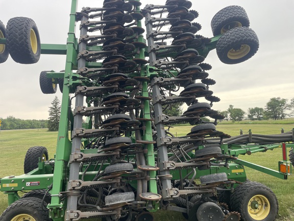 2009 John Deere 1890 Air Seeder