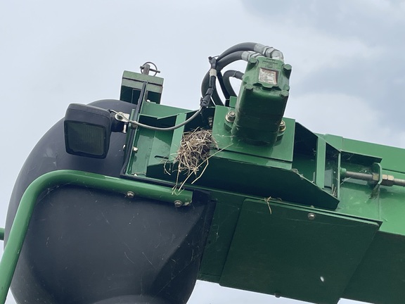 2009 John Deere 1890 Air Seeder