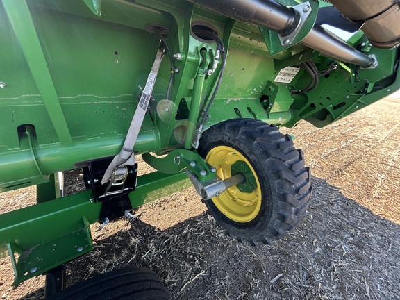 2023 John Deere HD45F Header Combine