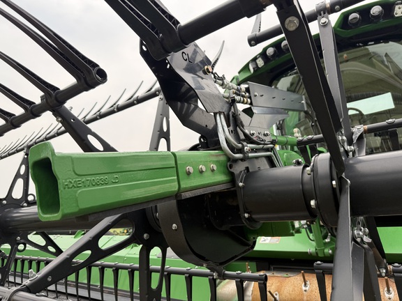 2023 John Deere HD45F Header Combine