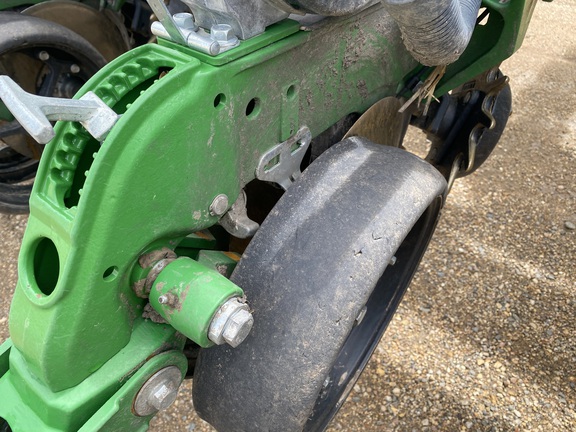 2022 John Deere DB90 Planter