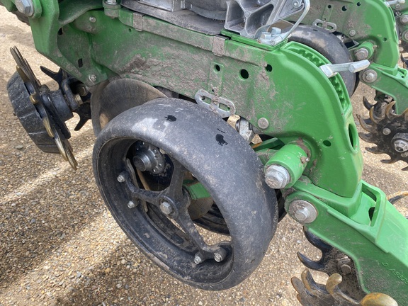 2022 John Deere DB90 Planter