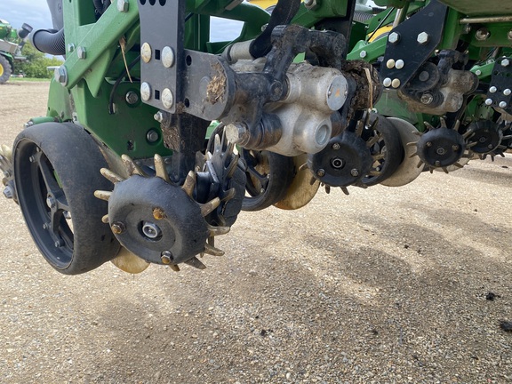 2022 John Deere DB90 Planter
