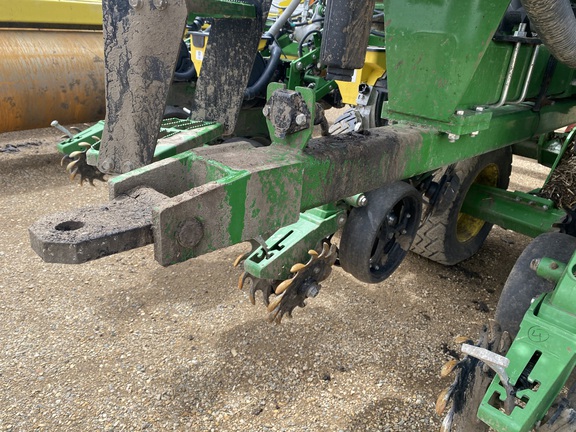 2022 John Deere DB90 Planter