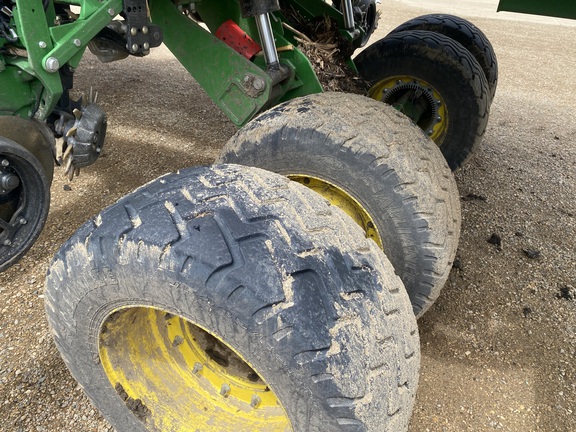 2022 John Deere DB90 Planter