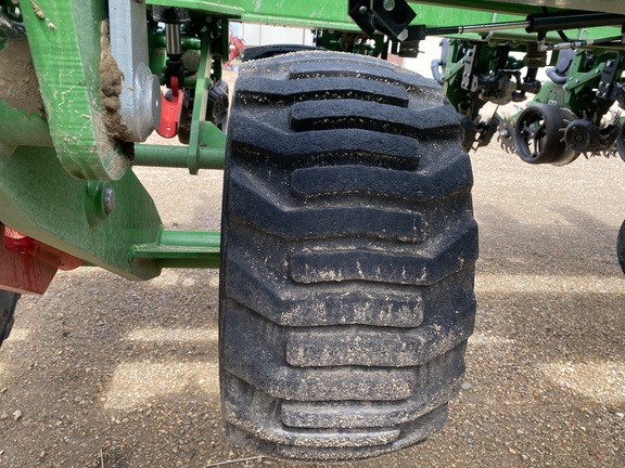 2022 John Deere DB90 Planter