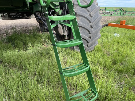 2025 John Deere 612R Sprayer/High Clearance