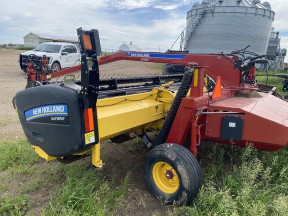 2016 New Holland H7150 Mower Conditioner