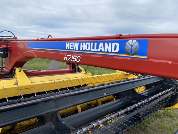 2016 New Holland H7150 Mower Conditioner