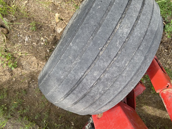 2016 New Holland H7150 Mower Conditioner