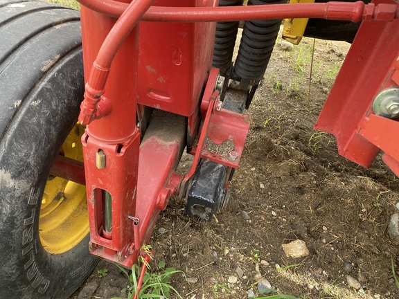 2016 New Holland H7150 Mower Conditioner