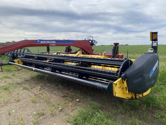 2016 New Holland H7150 Mower Conditioner