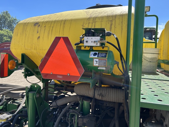 2012 John Deere 1770NT CCS Planter