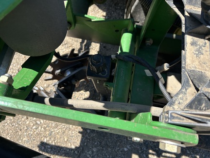 2012 John Deere 1770NT CCS Planter
