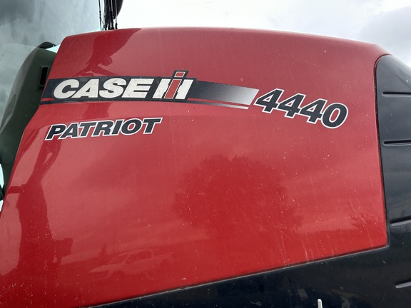 2016 Case IH Patriot 4440 Sprayer/High Clearance