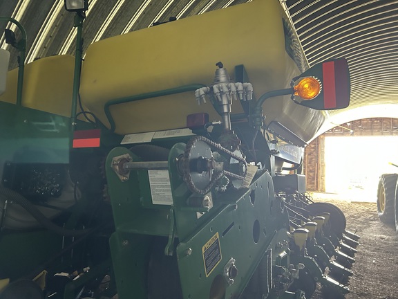 2008 John Deere 1770NT CCS Planter