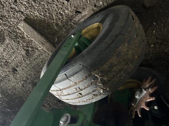 2008 John Deere 1770NT CCS Planter
