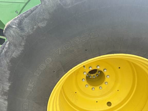 2021 John Deere 9570R Tractor 4WD