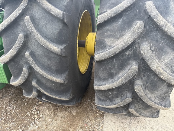 2021 John Deere 9570R Tractor 4WD