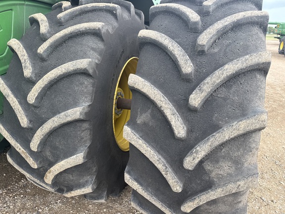 2021 John Deere 9570R Tractor 4WD