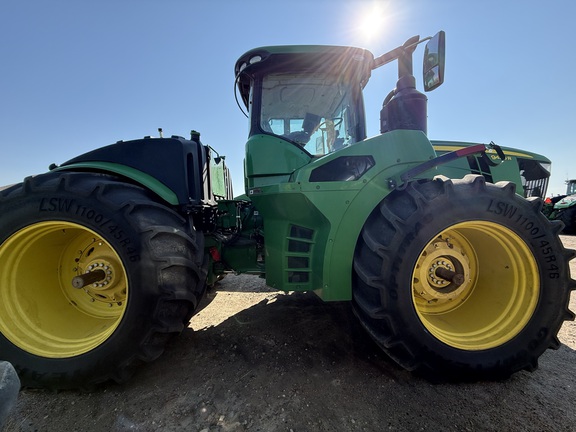 2019 John Deere 9420R Tractor 4WD