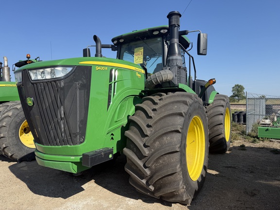 2019 John Deere 9420R Tractor 4WD