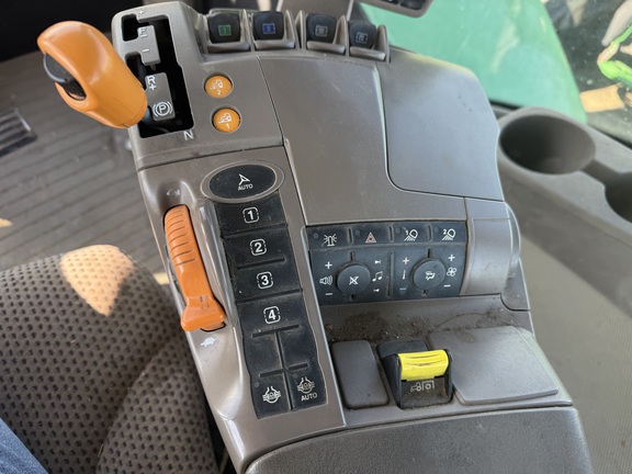 2019 John Deere 9420R Tractor 4WD