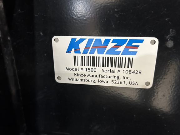 2020 Kinze 1500 Grain Cart