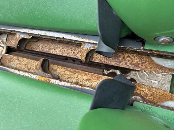 2024 John Deere C12R Header Corn Head