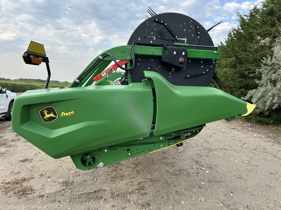 2024 John Deere RD45F Header Combine