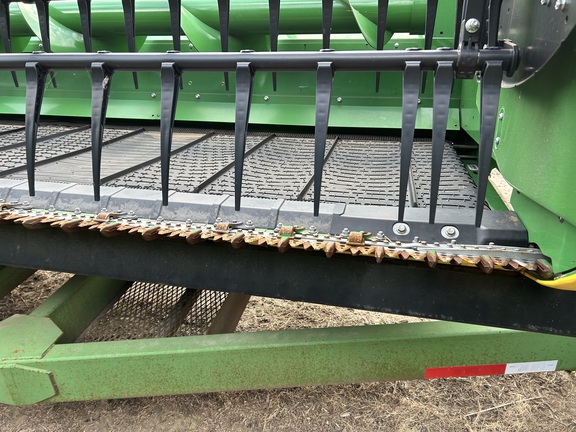 2024 John Deere RD45F Header Combine
