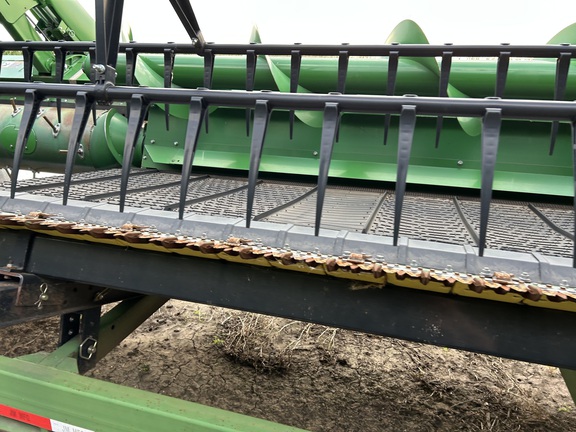 2024 John Deere RD45F Header Combine