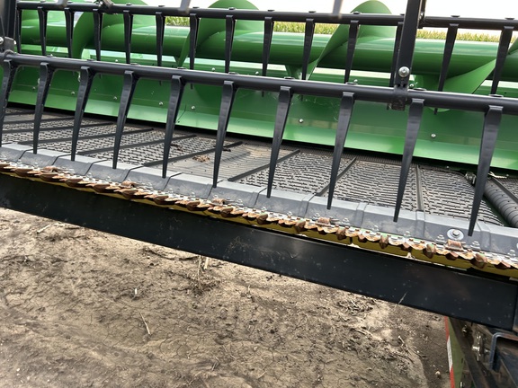 2024 John Deere RD45F Header Combine