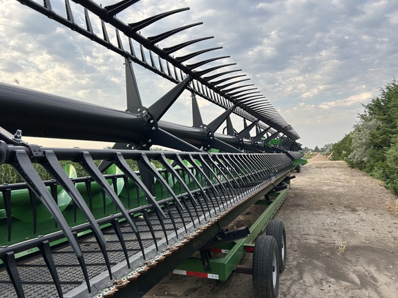 2024 John Deere RD45F Header Combine